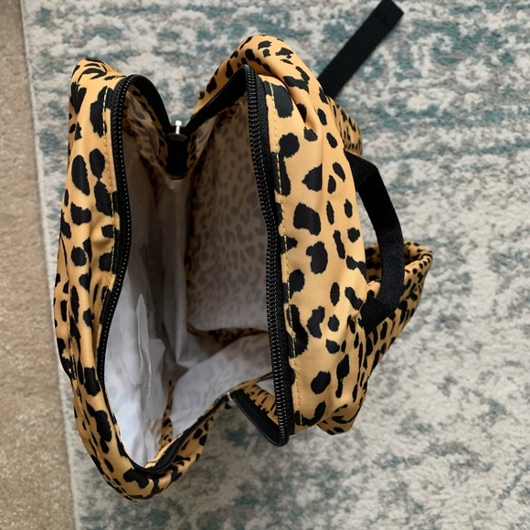 Pura Vida animal print mini bookbag. - Picture 2 of 5